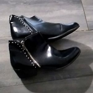 Leather season ladies